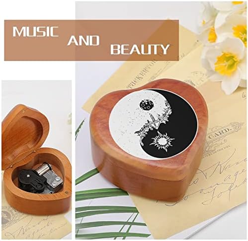 קופסא מוזיקת ​​עץ של יין-יאנג קופסת מוסיקה מעץ מעץ צורת לב צורת קופסאות מוזיקליות מודפסות ליום הולדת ולנטיין