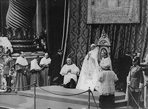 תצלום וינטג 'של האפיפיור פול השישי