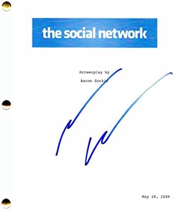 אנדרו גארפילד חתם על חתימה על תסריט הסרטים המלא של הרשת החברתית - משותף בכיכובו של ג'סי אייזנברג, ג'סטין