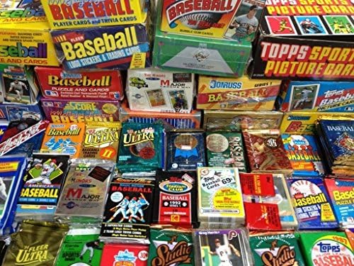 הרבה נהדרים של כרטיסי בייסבול ישנים שלא נפתחו בחבילות מחפשים את היכל הפונקציות כמו קאל ריפקן, קן גריפי