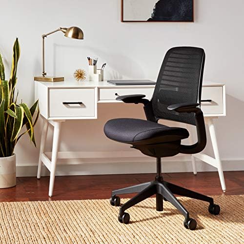 כיסא משרדי מסדרת פלדה 1, גלגלי שטיח, שחור