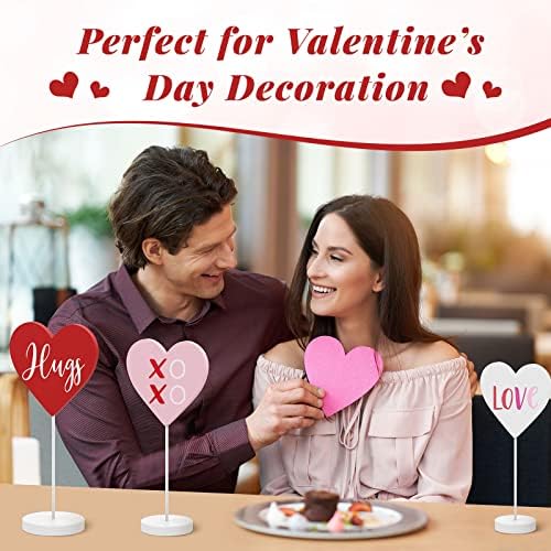 3 חתיכות יום האהבה עיצוב שולחן עץ בצורת לב עם קישוטים של לב בסיס שלטי עץ של חג האהבה Xoxo Love Love מחבק שולחן